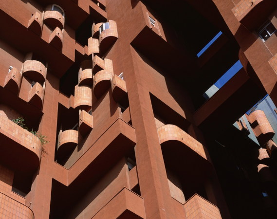 Ricardo Bofill  Taller de Arquitectura: Walden 7, Barcelona, 1975