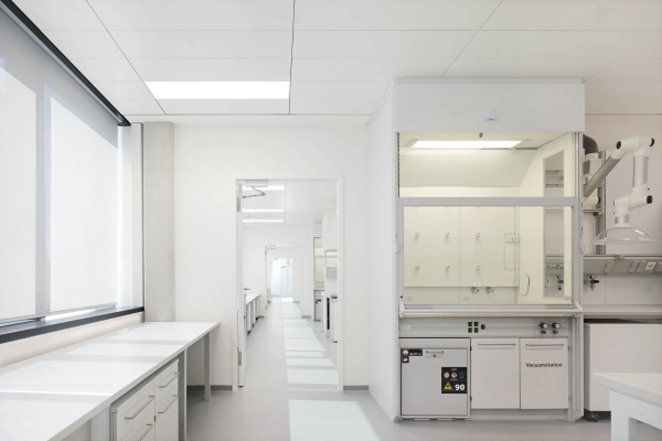 Forschungszentrum von Heinle, Wischer und Partner