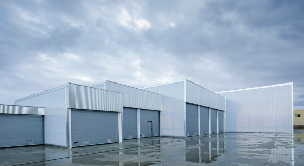 Industriehalle von Estudio Arquitectura Hago in Spanien