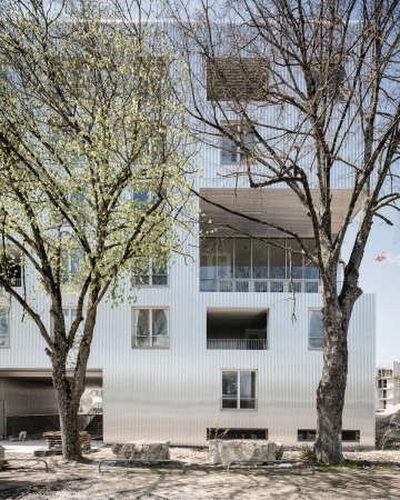 Der Gemeinschaftsraum mit groer Terrasse