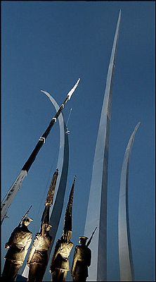 Air Force Memorial in Washington eingeweiht - mit Kommentar