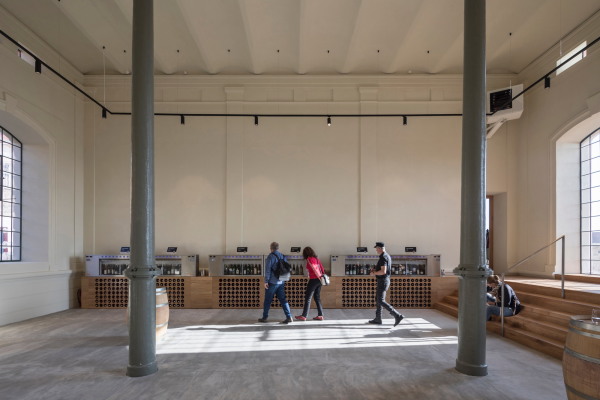 Die Rume werden fr Ausstellungszwecke und Veranstaltungen genutzt.