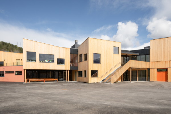 Schule von PPAG in Norwegen