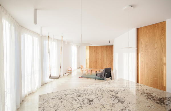 Atic Aribau in Barcelona von Ral Snchez Architects, 2019