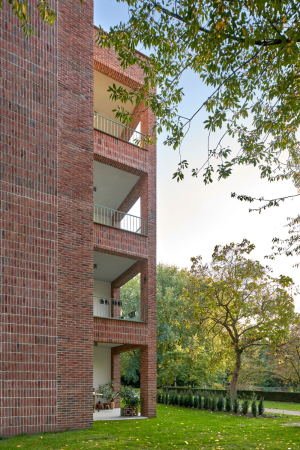 Klostererweiterung in Tilburg von Shift