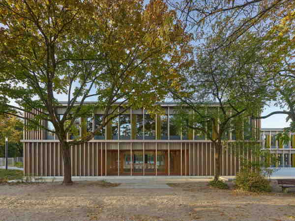 Schulerweiterung von Walter Huber Architekten