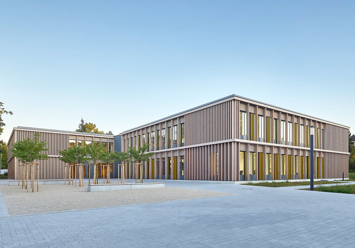 Schulerweiterung von Walter Huber Architekten / Zwillinge ...