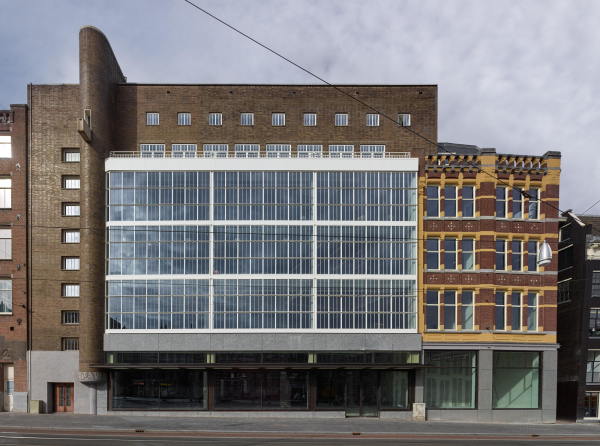 Kaufhausumbau von Winhov in Amsterdam