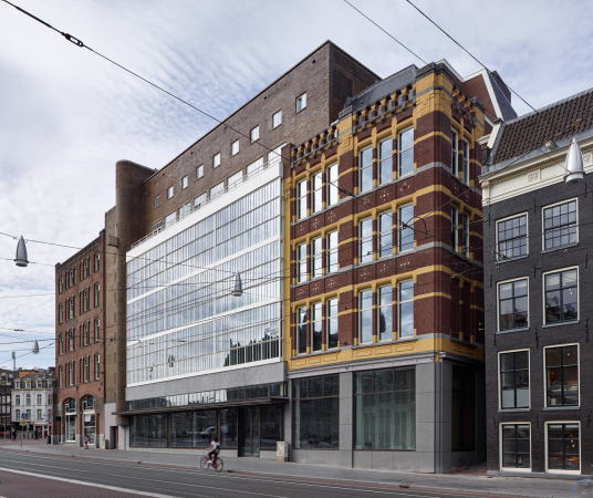 Kaufhausumbau von Winhov in Amsterdam