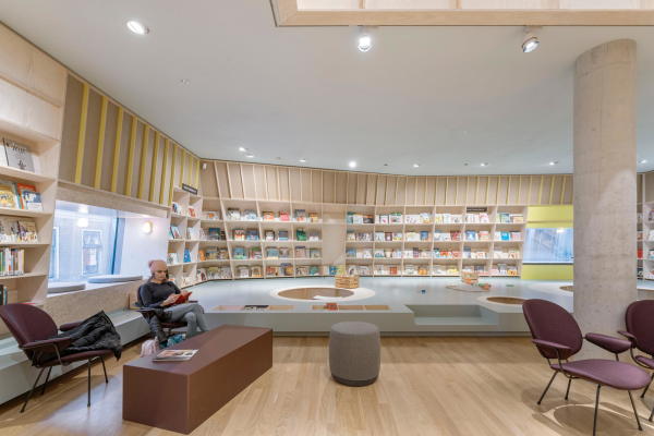 Mixed-Use-Projekt in Groningen von NL Architects