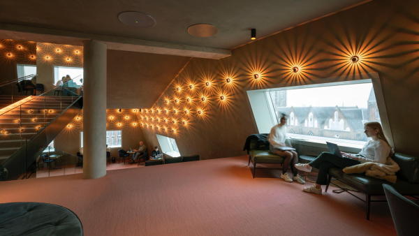 Mixed-Use-Projekt in Groningen von NL Architects