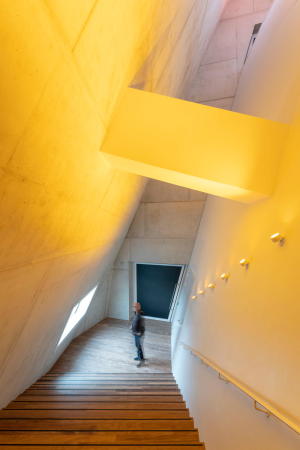 Mixed-Use-Projekt in Groningen von NL Architects