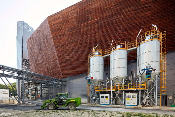 Biomassekraftwerk von Giovanni Vaccarini Architetti