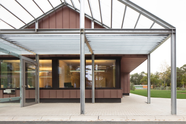 Wachgebude in Nienburg von dRei Architekten