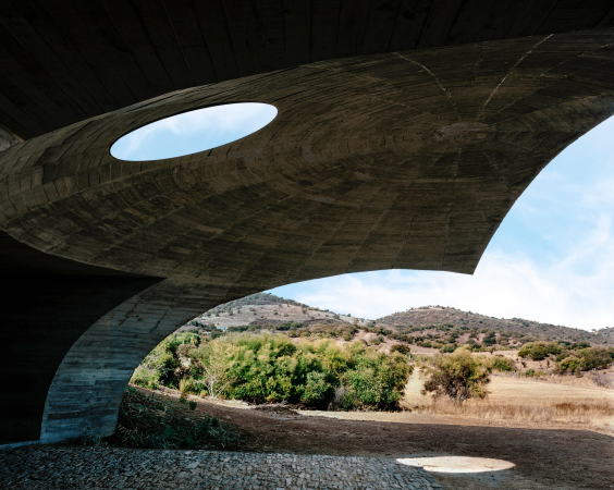 Beton-Ferienhaus von Aires Mateus im S�den Portugals