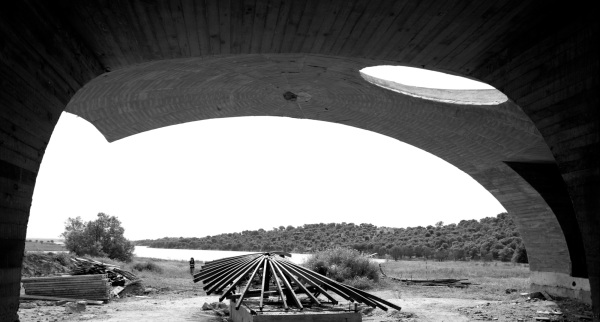 Beton-Ferienhaus von Aires Mateus im S�den Portugals