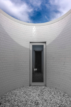 Beton-Ferienhaus von Aires Mateus im S�den Portugals