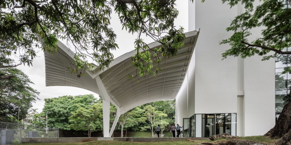 Menschenrechte-Museum in Panama-Stadt von Mallol Arquitectos