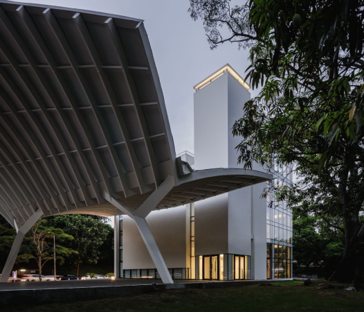 Menschenrechte-Museum in Panama-Stadt von Mallol Arquitectos
