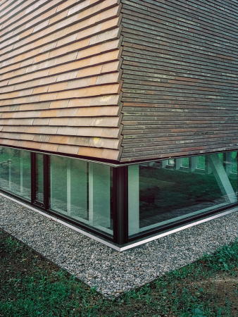 Ateliergebude im Tessin von Stocker Lee Architetti