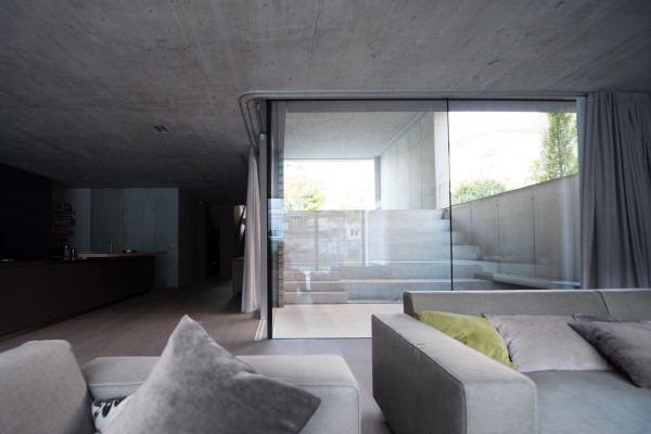 Villa in Ljubljana von OFIS Arhitekti