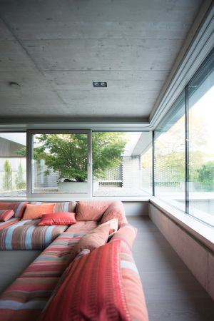 Villa in Ljubljana von OFIS Arhitekti