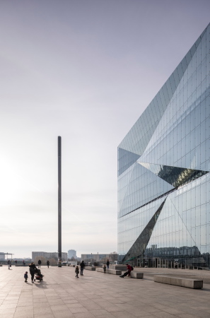 Volldigitalisiertes Brohaus von 3XN