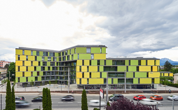 Baufeld eins, im Hintergrund ist ein Teil vom anschlieenden Baufeld zwei sichtbar.