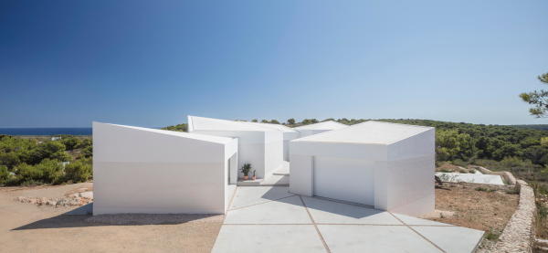Ferienhaus auf Menorca von NOMO Studio