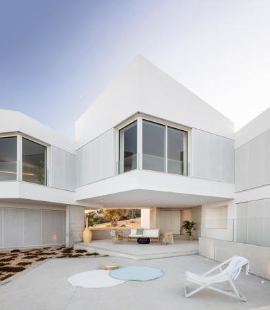 Ferienhaus auf Menorca von NOMO Studio