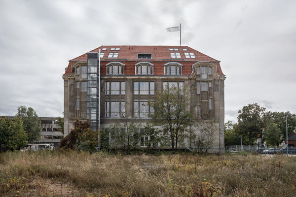 Rckfassade der Villa