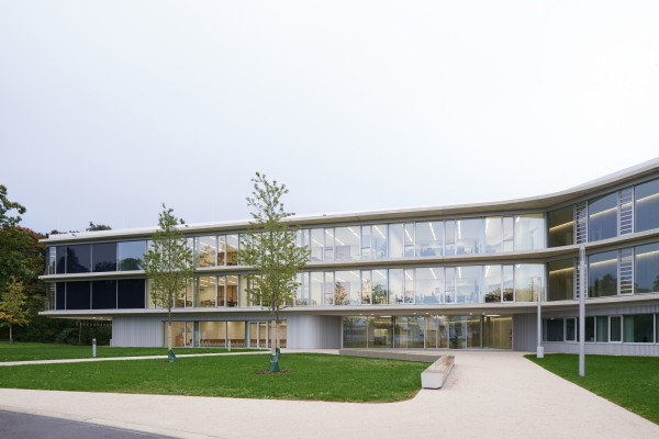 Bundeswehrfachschule von V-Architekten