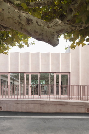 Kinder-Freizeitzentrum bei Paris von Graal architecture