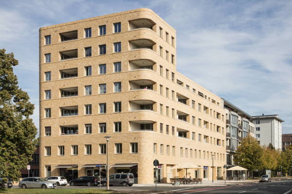 Wohnungsbau in Dresden von Peter Zirkel