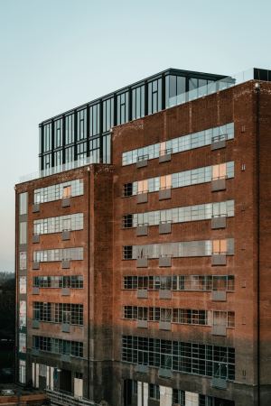 Die Spuren der Zeit blieben auf der Fassade erhalten.
