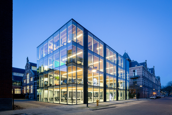 Brogebude von cepezed