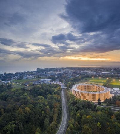 Wohnheim bei Lausanne von Drig und IttenBrechbhl