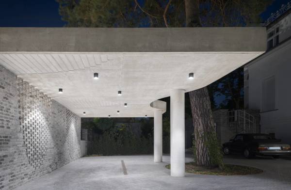 Carport von Wirth Architekten in Berlin