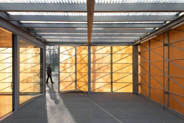 Sommerpavillon in Prag von Papundekl Architects