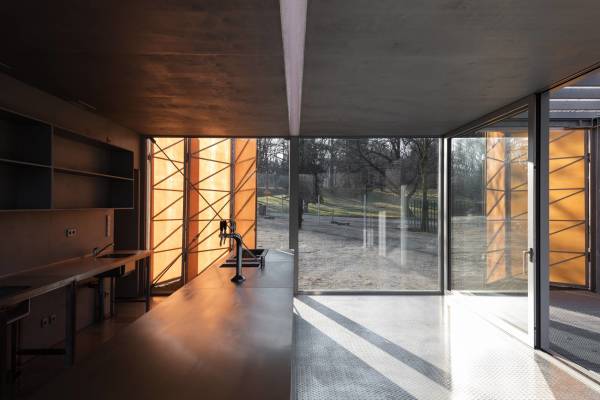 Sommerpavillon in Prag von Papundekl Architects