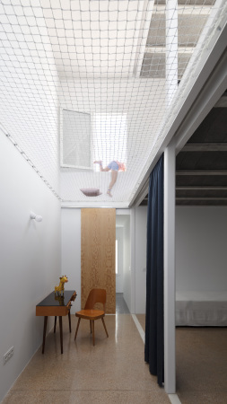 Wohnhaus von CRUX Arquitectos bei Valencia