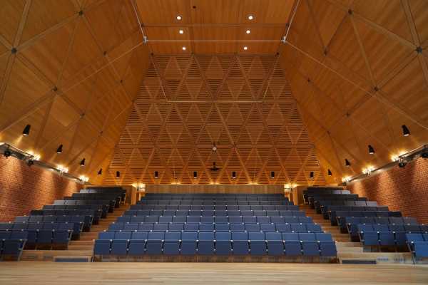 Musikschule in Wimbledon von Hopkins Architects