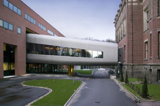 Erweiterung des Justizkomplexes in Den Haag eingeweiht