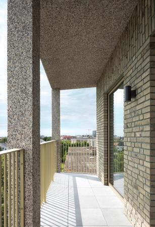 Balkon und Backstein=Belgien?