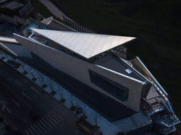 Mixed-Use-Gebude in Chongqing von aoe architects