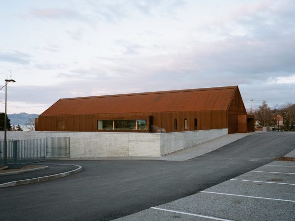 Schulerweiterung in Lugrin von Ateliers O-S Architectes