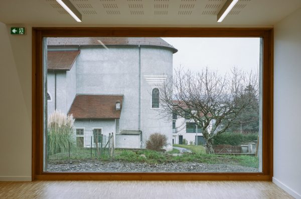 Schulerweiterung in Lugrin von Ateliers O-S Architectes