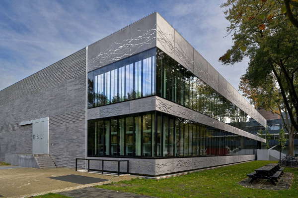 Laborgeb�ude von Barcode Architects in Utrecht