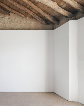 Bodega-Umbau bei Valencia von CRUX Arquitectos