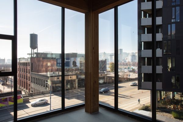 Gesch�ftshaus in Portland von Skylab Architecture